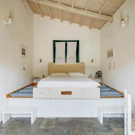 别墅 Sleeps 7 Pool Wifi 斯塔菲罗斯