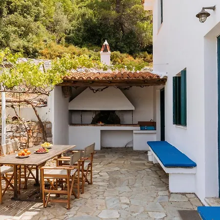 Sleeps 7 Pool Wifi * 斯塔菲罗斯